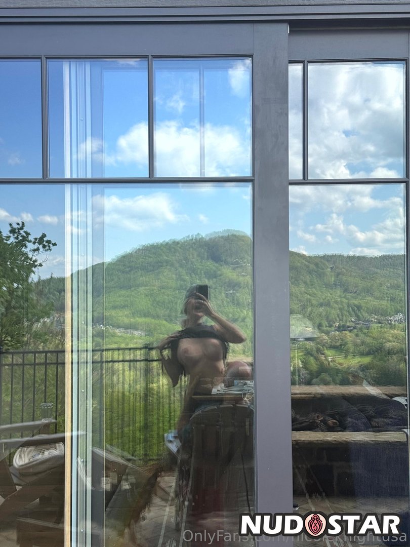 Nicoleknightusa Leaked Photo 14