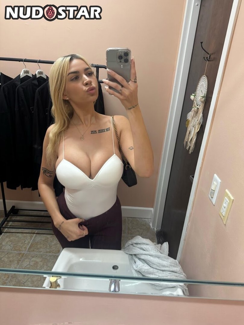 Loveliasmith Leaked Photo 1