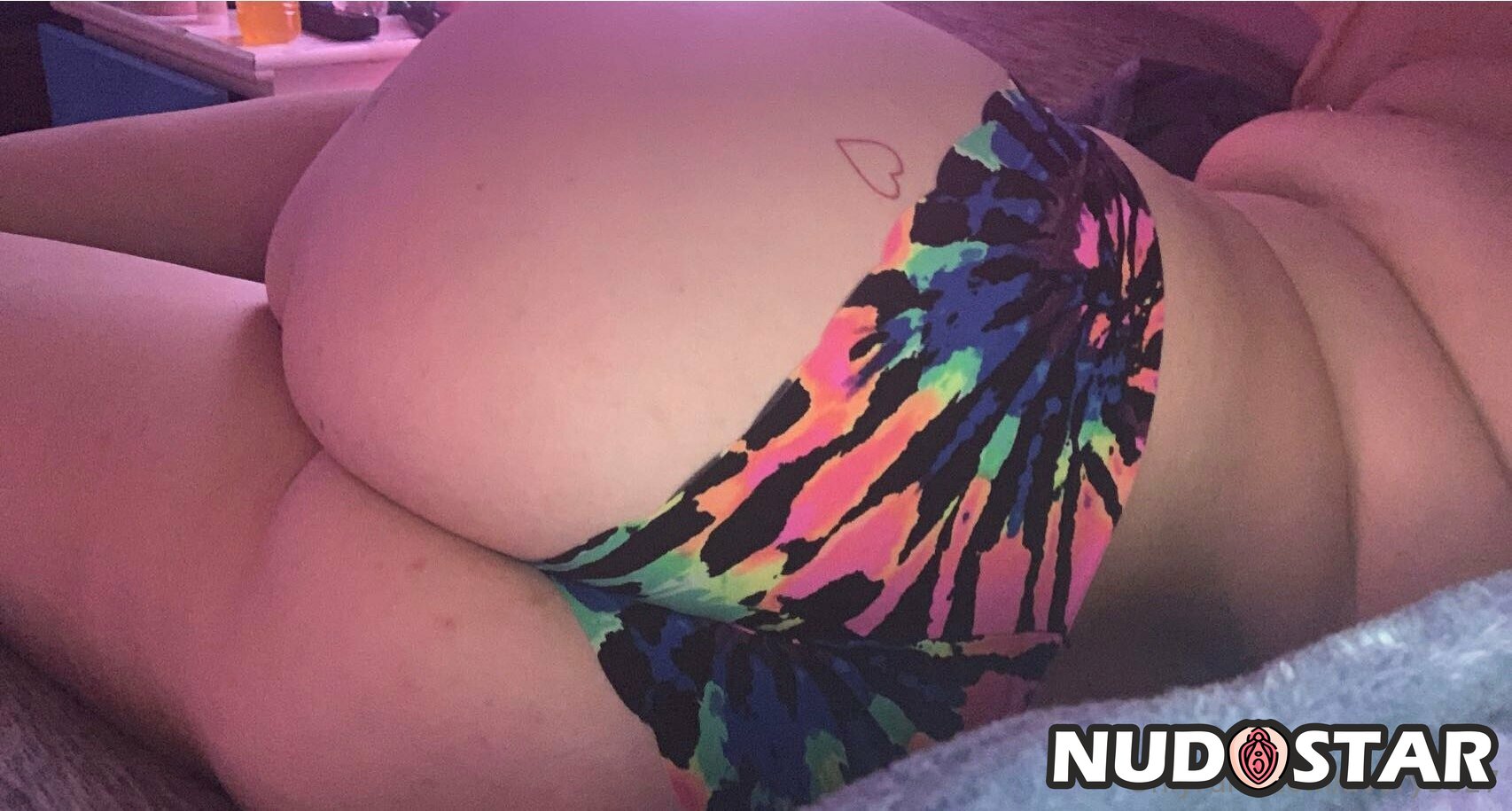 Avery9627 Leaked Photo 11